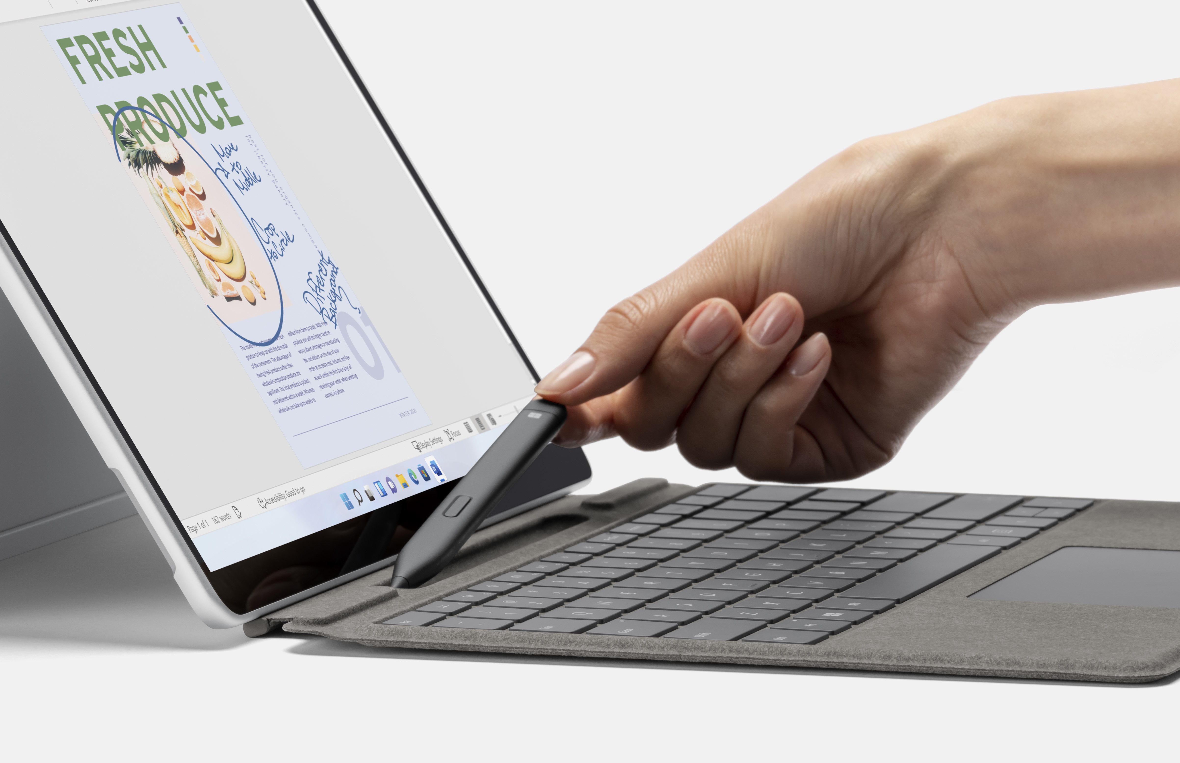 Microsoft Surface Pro Signature Keyboard with Slim Pen 2 Platinum Microsoft Cover port AZERTY French