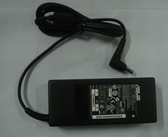 ASUS 04G2660031U0 adaptateur de puissance & onduleur 65 W Noir