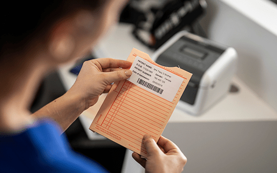 Brother BDE-1J026076-102 Blanco Etiqueta para impresora autoadhesiva