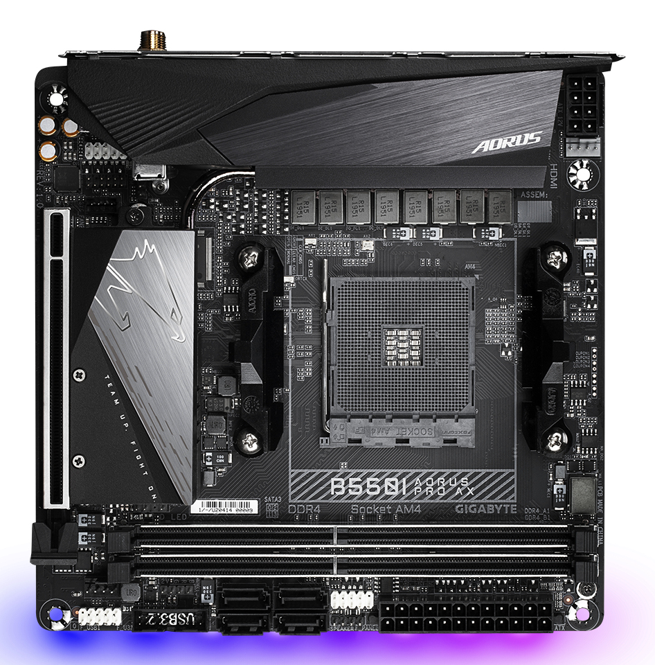 GIGABYTE B550I AORUS PRO AX Placa base - Procesadores AMD Ryzen 5000, VRM de 8 fases, hasta 5300 MHz DDR4, 1xPCIe 4.0 + 1xPCIe 3.0 M.2, Wi-Fi 6E, LAN 2.5GbE, USB 3.2 Gen 2