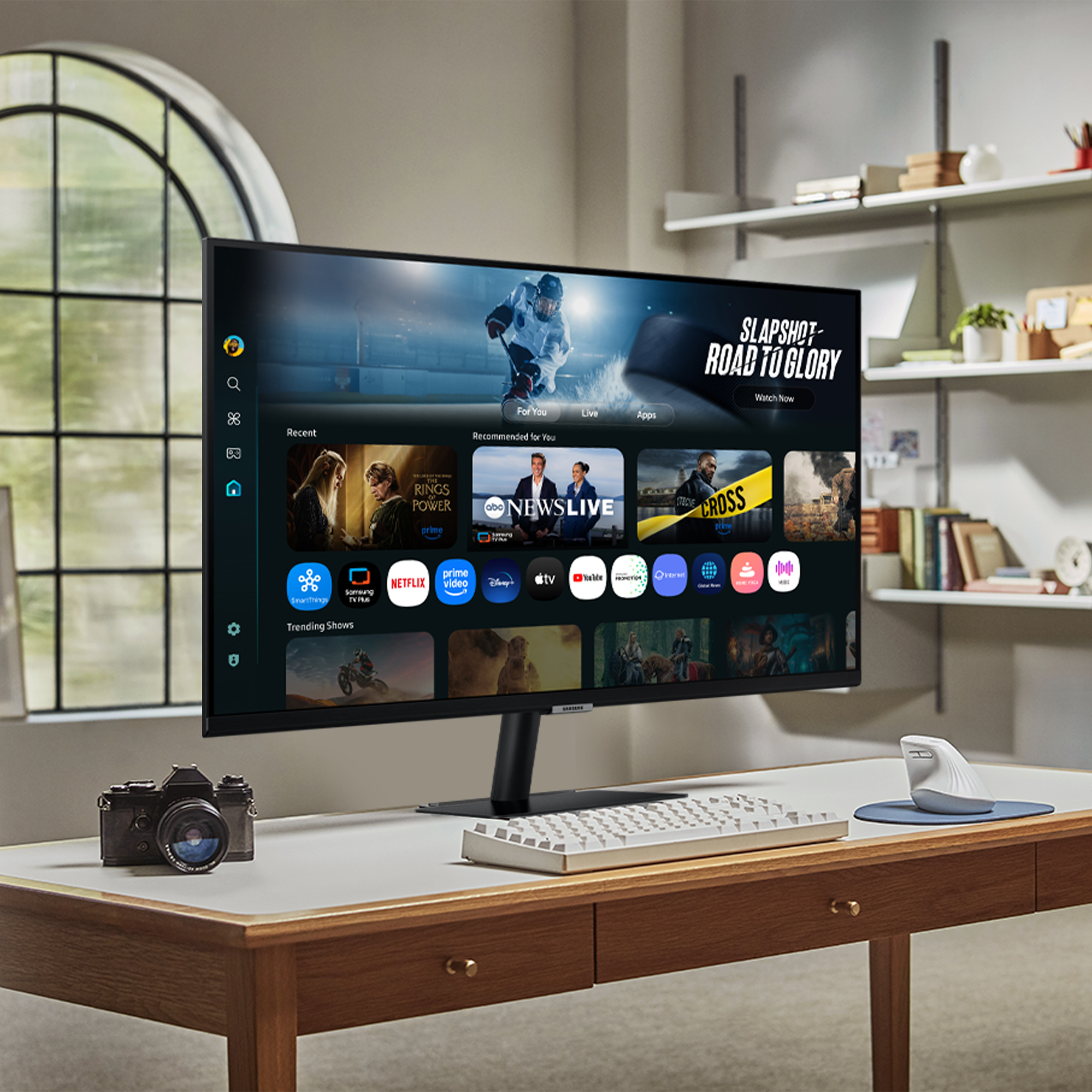 Samsung S32FM700UU - M70F Series - LED-Monitor - Smart - 81.3 cm (32)
