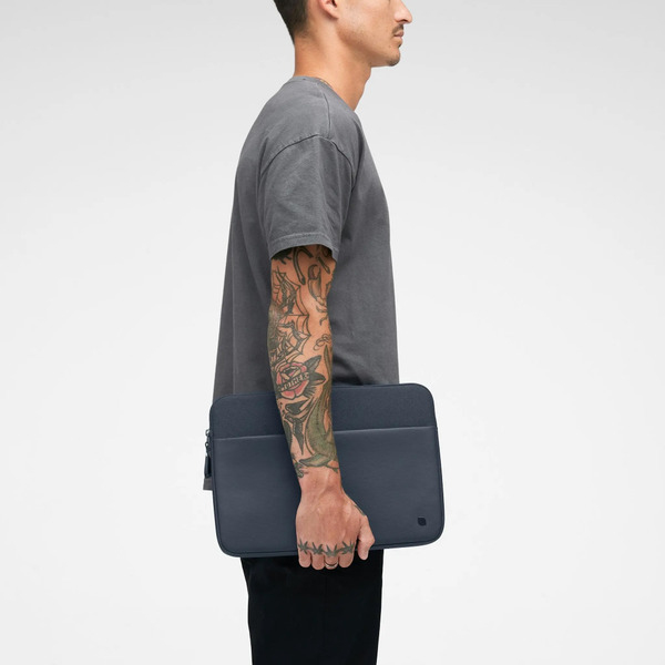 Incase A.R.C. Housse en polyester 100 % recycl� ReSpun pour ordinateur portable 14 pouces (M1-M4, 2021-2024)