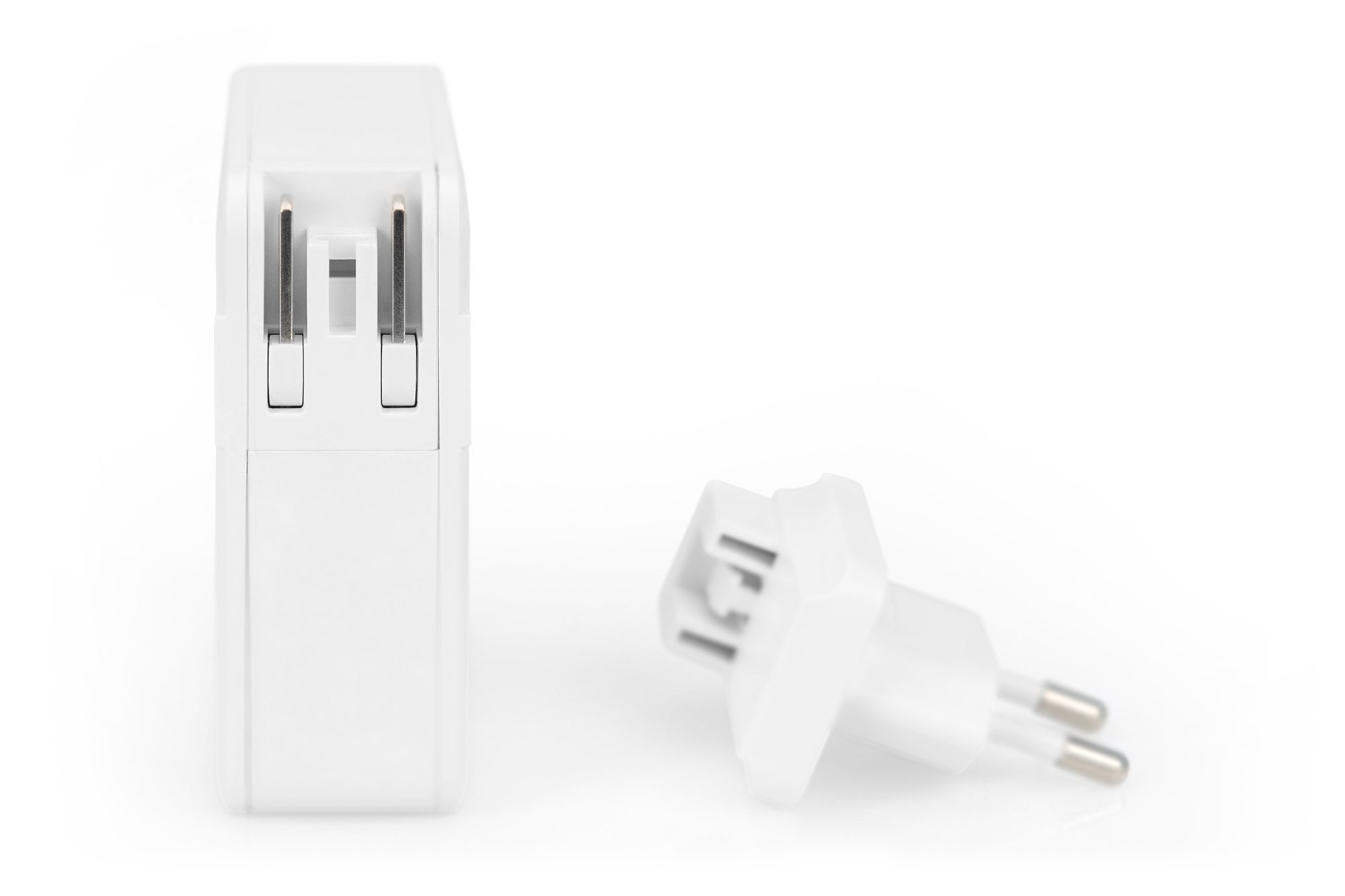 Digitus Adattatore di ricarica universale USB a 4 porte, USB-C / USB A, 100 W, GaN