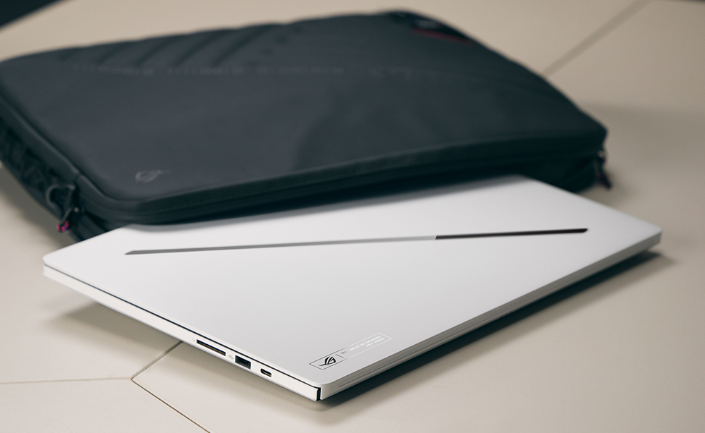 ASUS ROG Zephyrus G16 GU606AW-TB010W - Notebook - Core Ultra 9