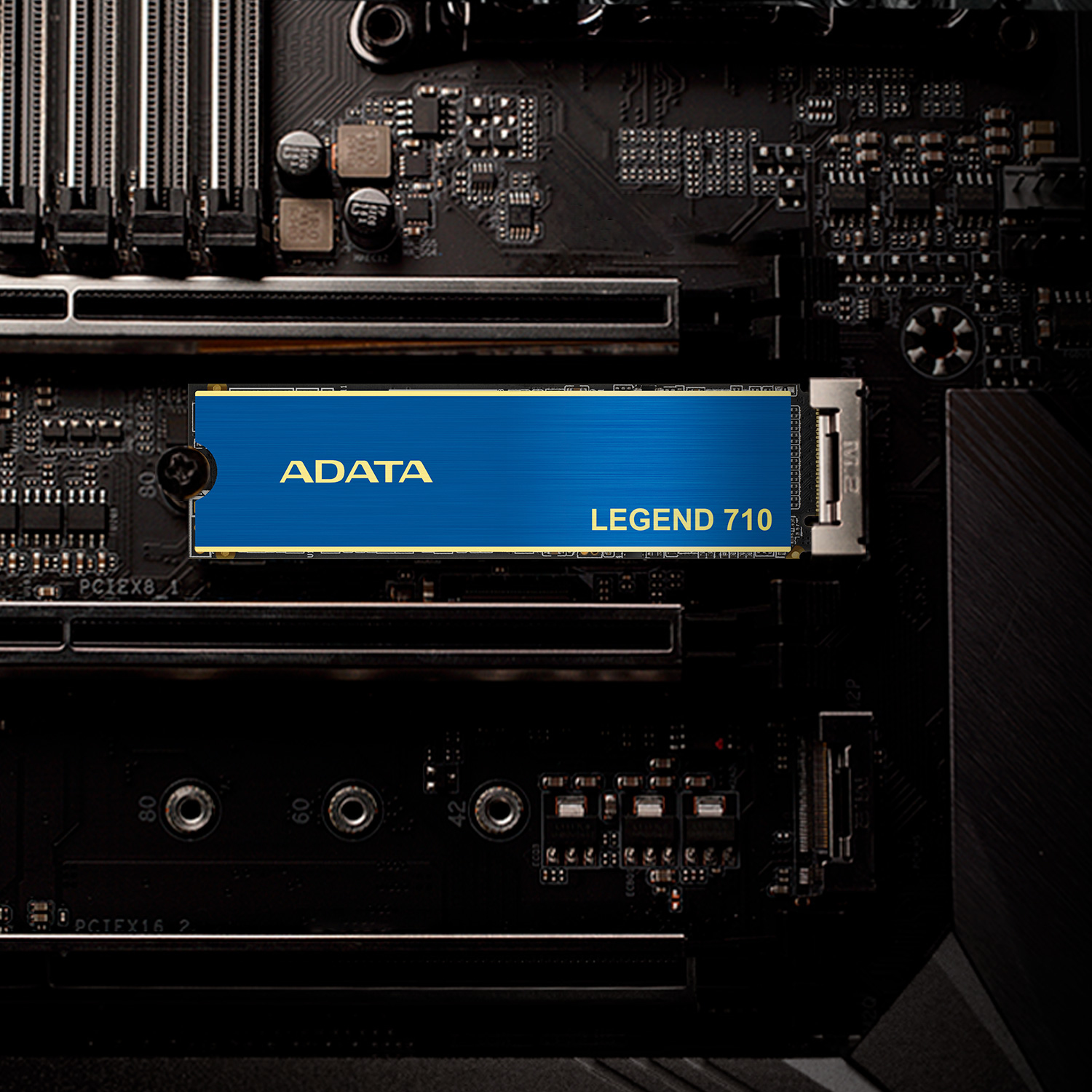 ADATA Legend 710 - SSD - 2 TB - intern - M.2 2280 - PCIe 3.0 x4 (NVMe)