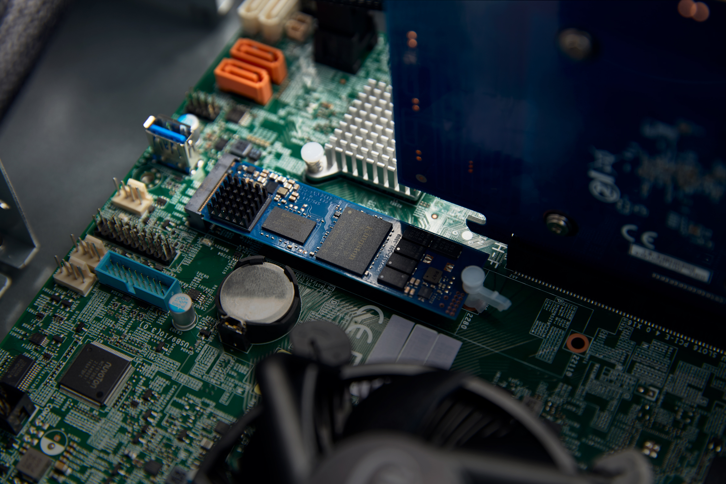 Kingston Data Center DC2000B - SSD - Enterprise - 480 GB - intern - M.2 2280 - PCIe 4.0 x4 (NVMe)