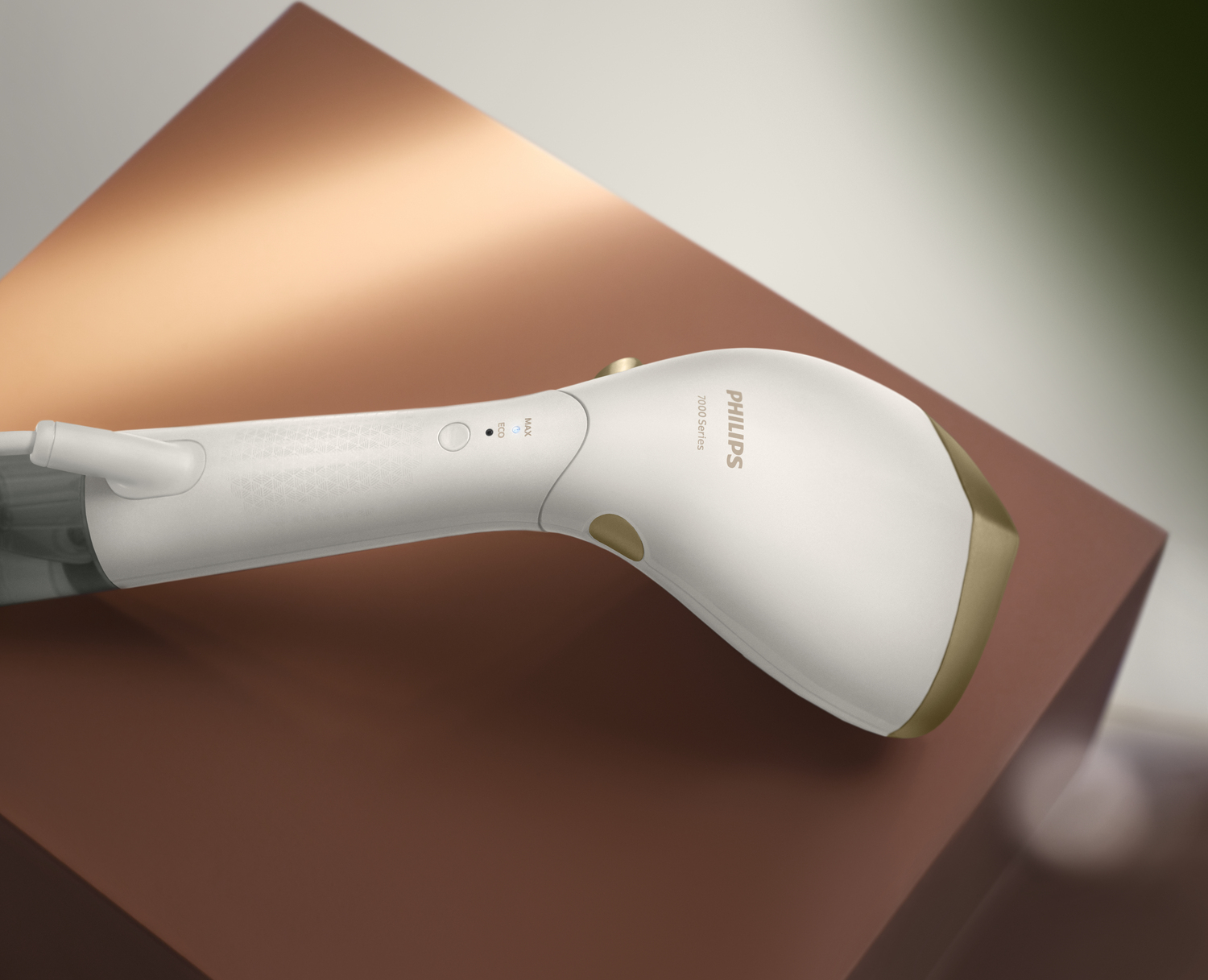 Philips 7000 series Sistema di stiratura a vapore portatile Serie 7000 STH7030/10