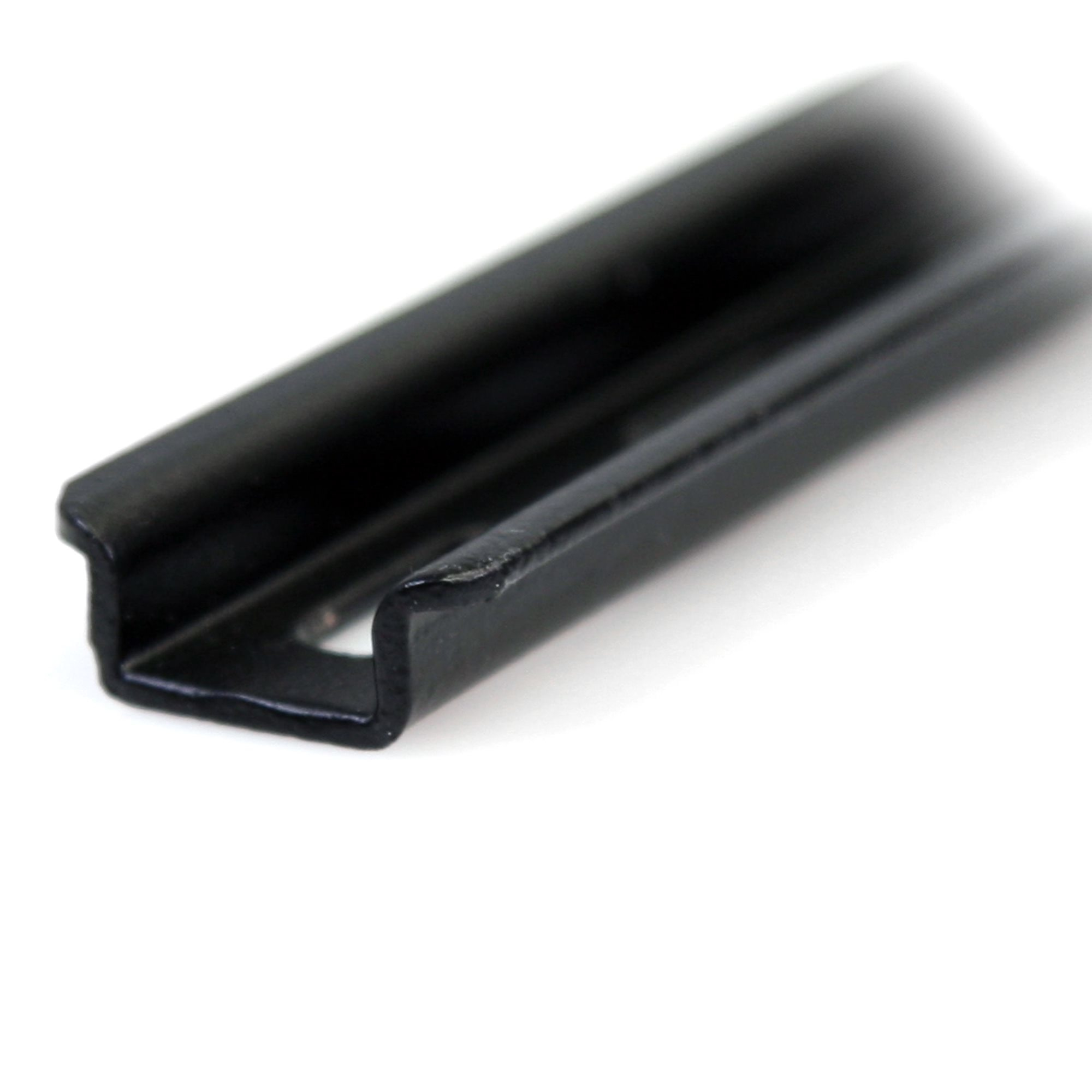 StarTech.com 19 DIN Rail Rackmount Kit einstellbar mit Hutschiene/Mini/ G-Schiene - Rack-Schienen-Kit - Schwarz - 2U - 48.3 cm (19)