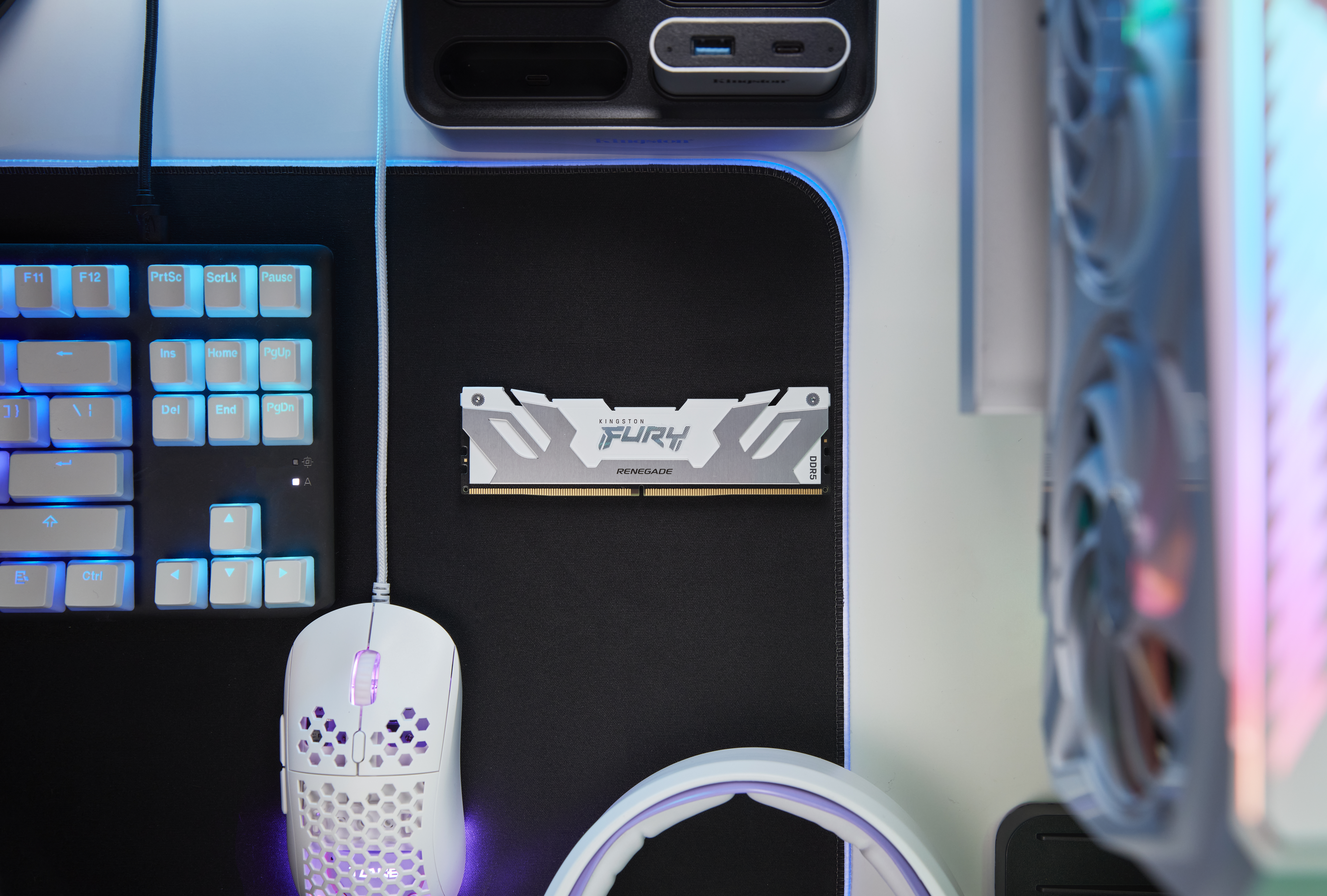 Kingston Technology FURY 24GB 8800MT/s DDR5 CL42 CUDIMM Renegade White