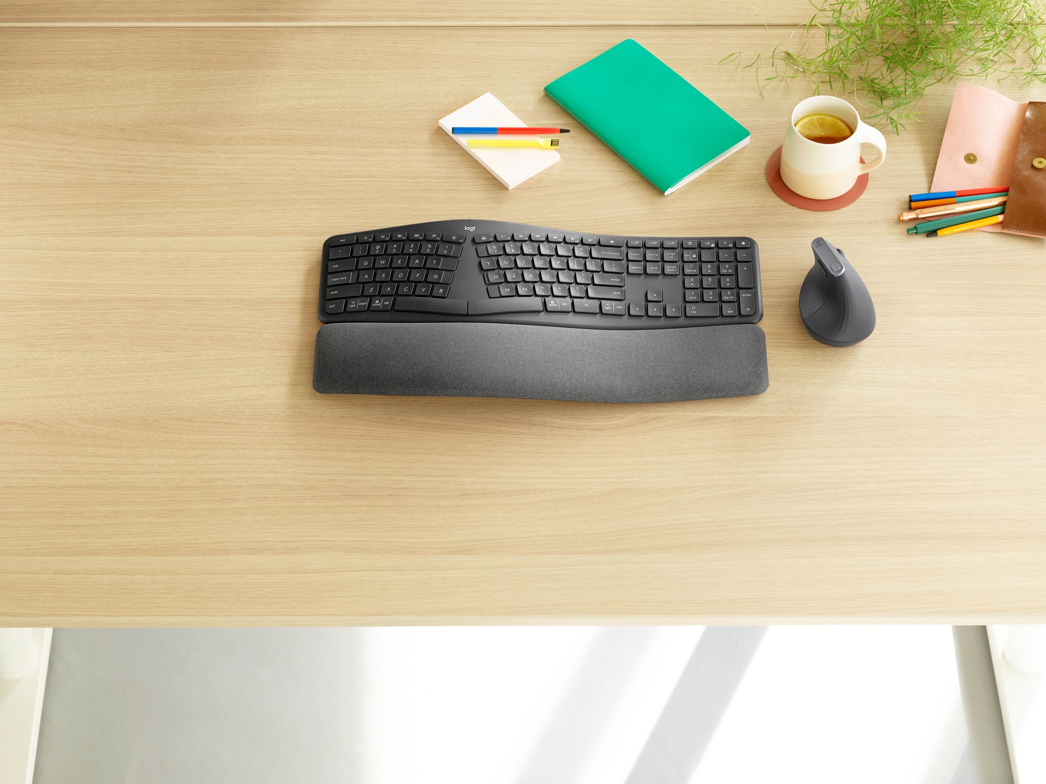 Logitech Ergo K860 for Business teclado RF Wireless + Bluetooth Ingl�s internacional Grafito