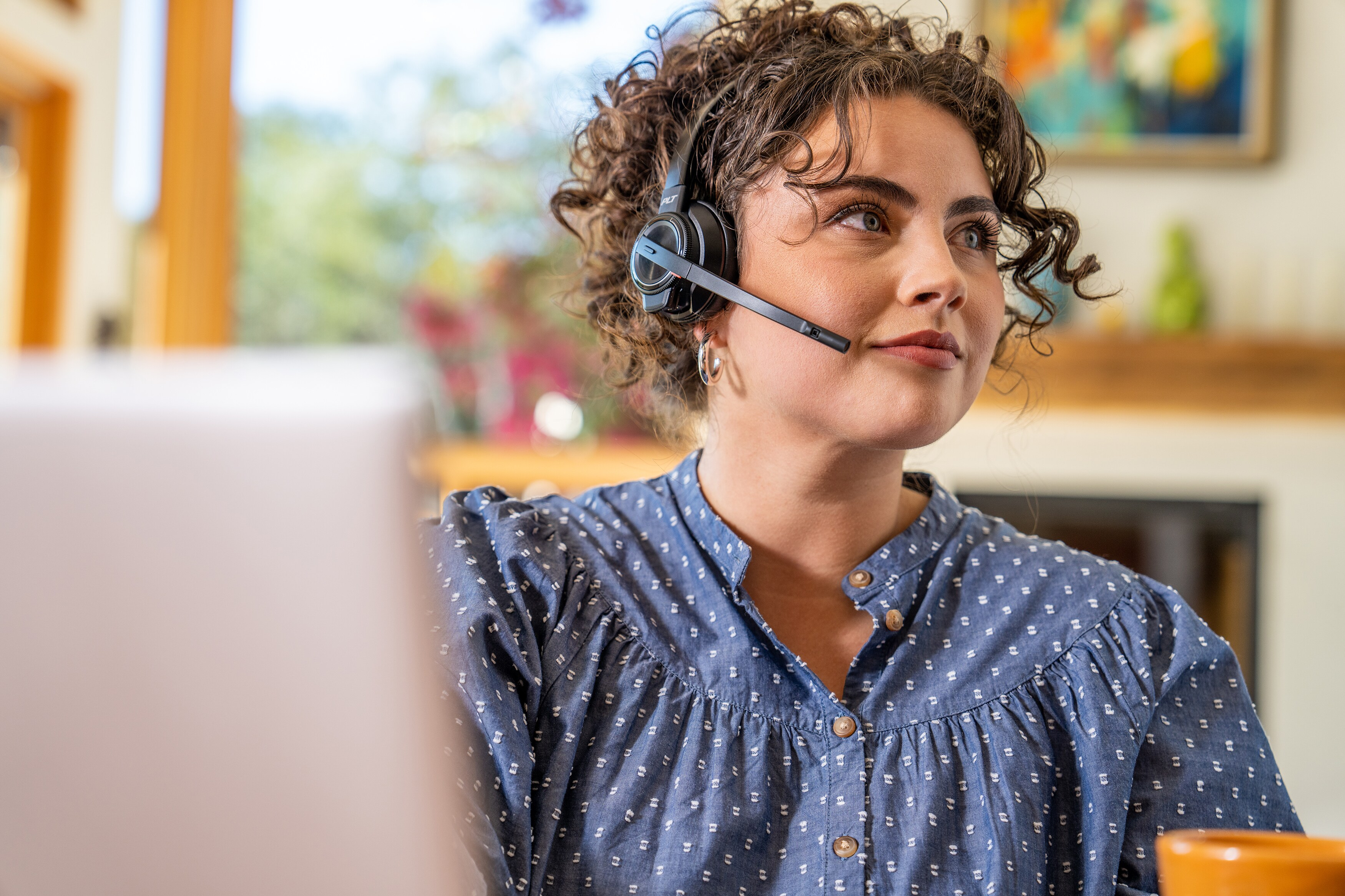 Poly Cuffie Savi 8210 UC DECT 1880-1900 MHz USB-A certificate per Microsoft Teams