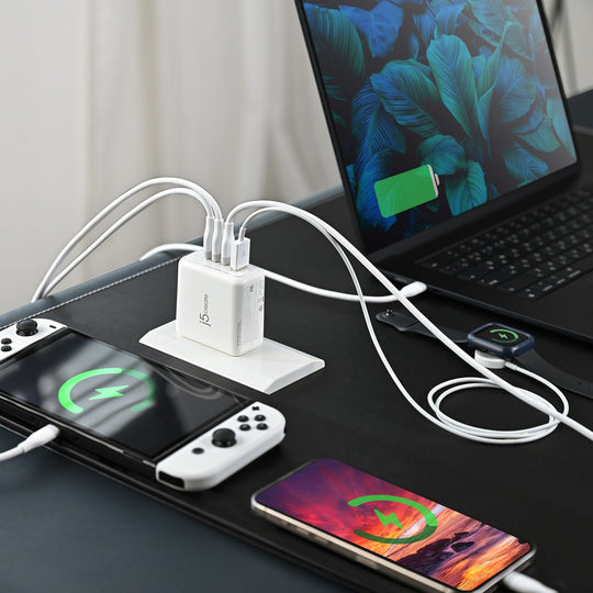 j5create JUP4370 70W GaN USB-C� 4-Port Charger