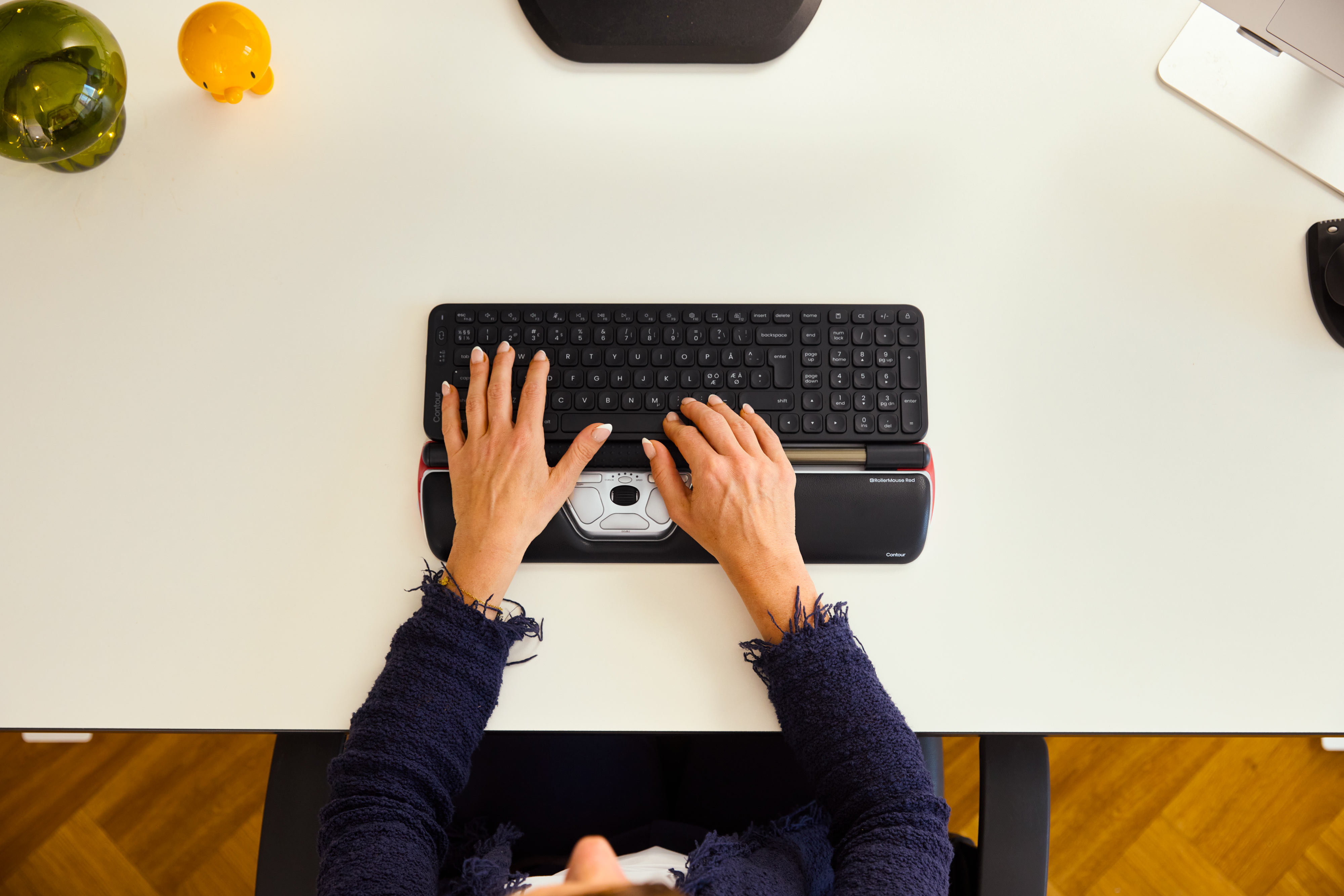 Contour Design Balance tastiera Ufficio RF senza fili + Bluetooth QWERTY Nordic Nero