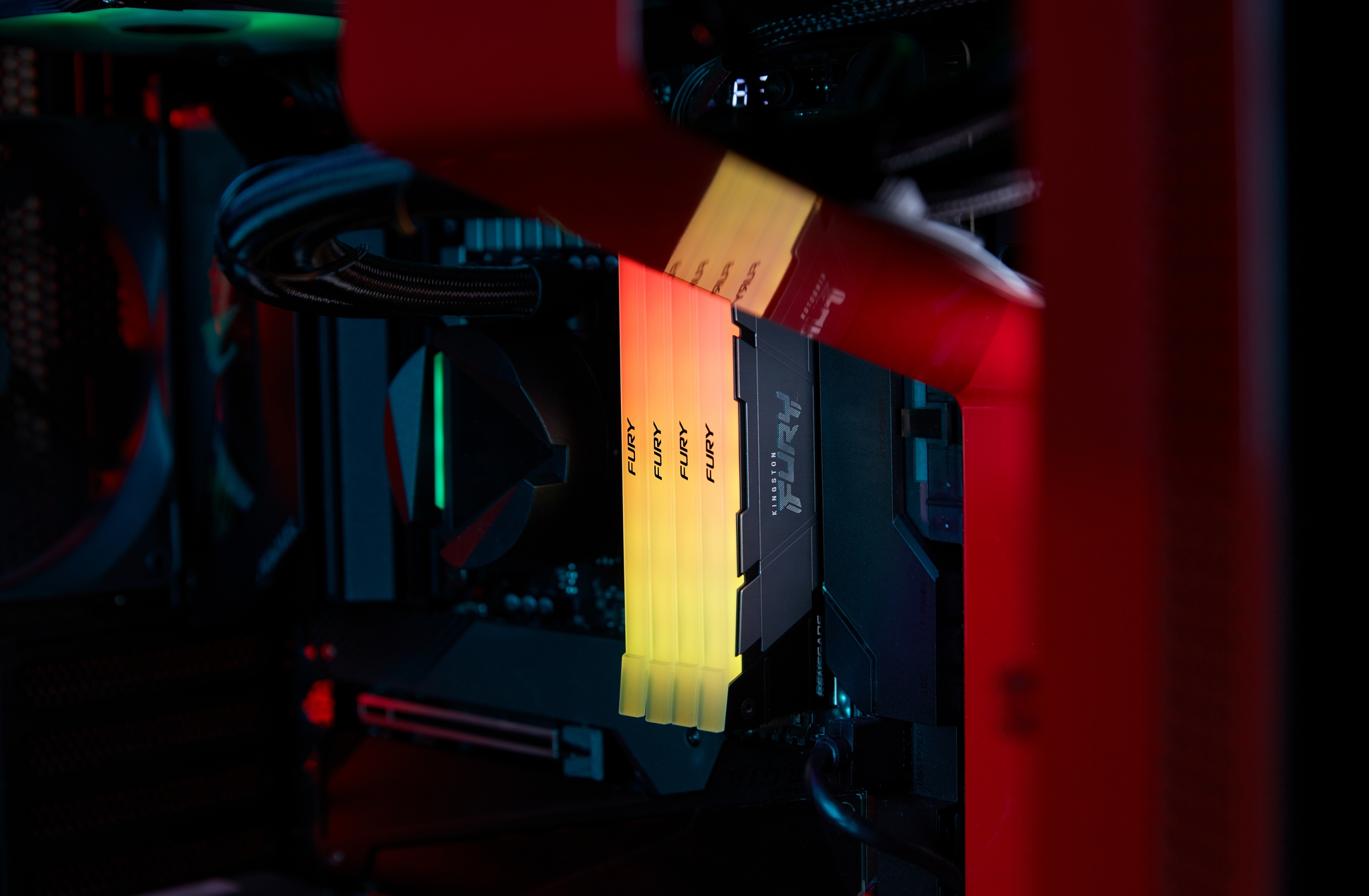 Kingston Technology FURY 64GB 3600MT/s DDR4 CL18 DIMM (Kit of 2) Renegade RGB