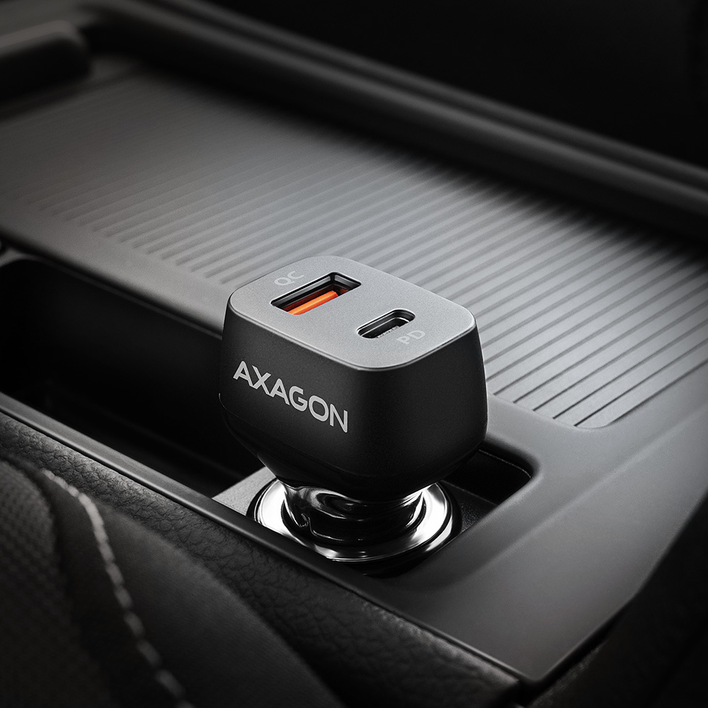 Axagon PWC-PQ38 cargador de dispositivo m�vil Port�til, Smartphone, Tableta Negro Encendedor de cigarrillos Carga r�pida Auto