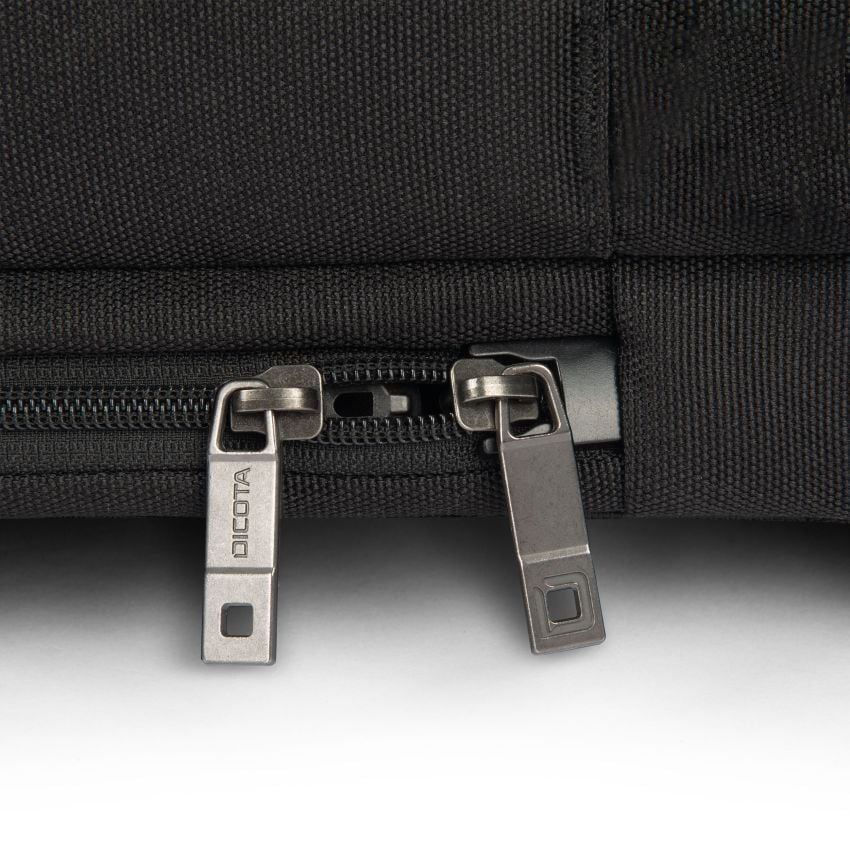Dicota Top Traveller Five 14 - Tasche