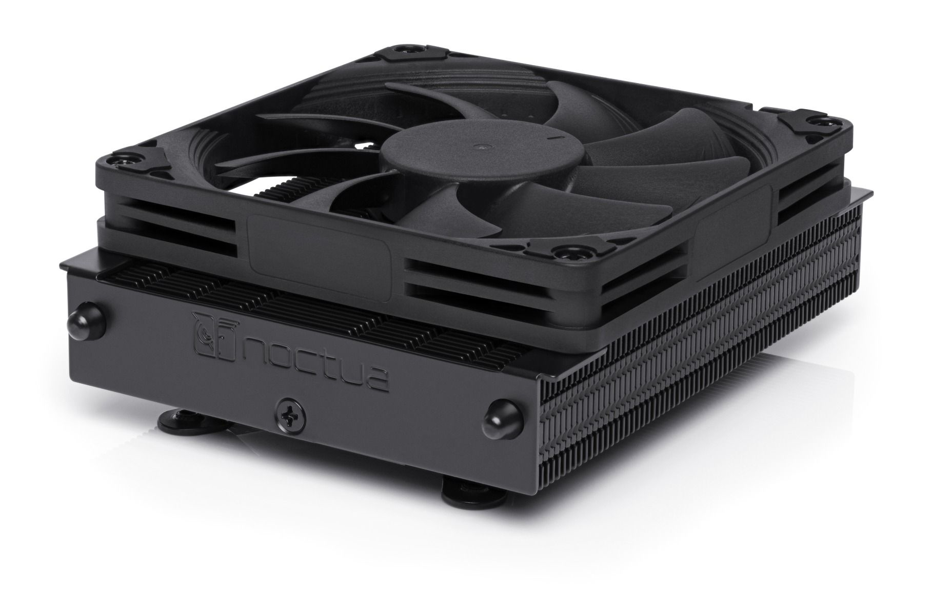 Noctua NH-L9A-AM5 CHROMAX.BLACK sistema di raffreddamento per computer Processore Raffreddatore daria 9,2 cm Nero 1 pz