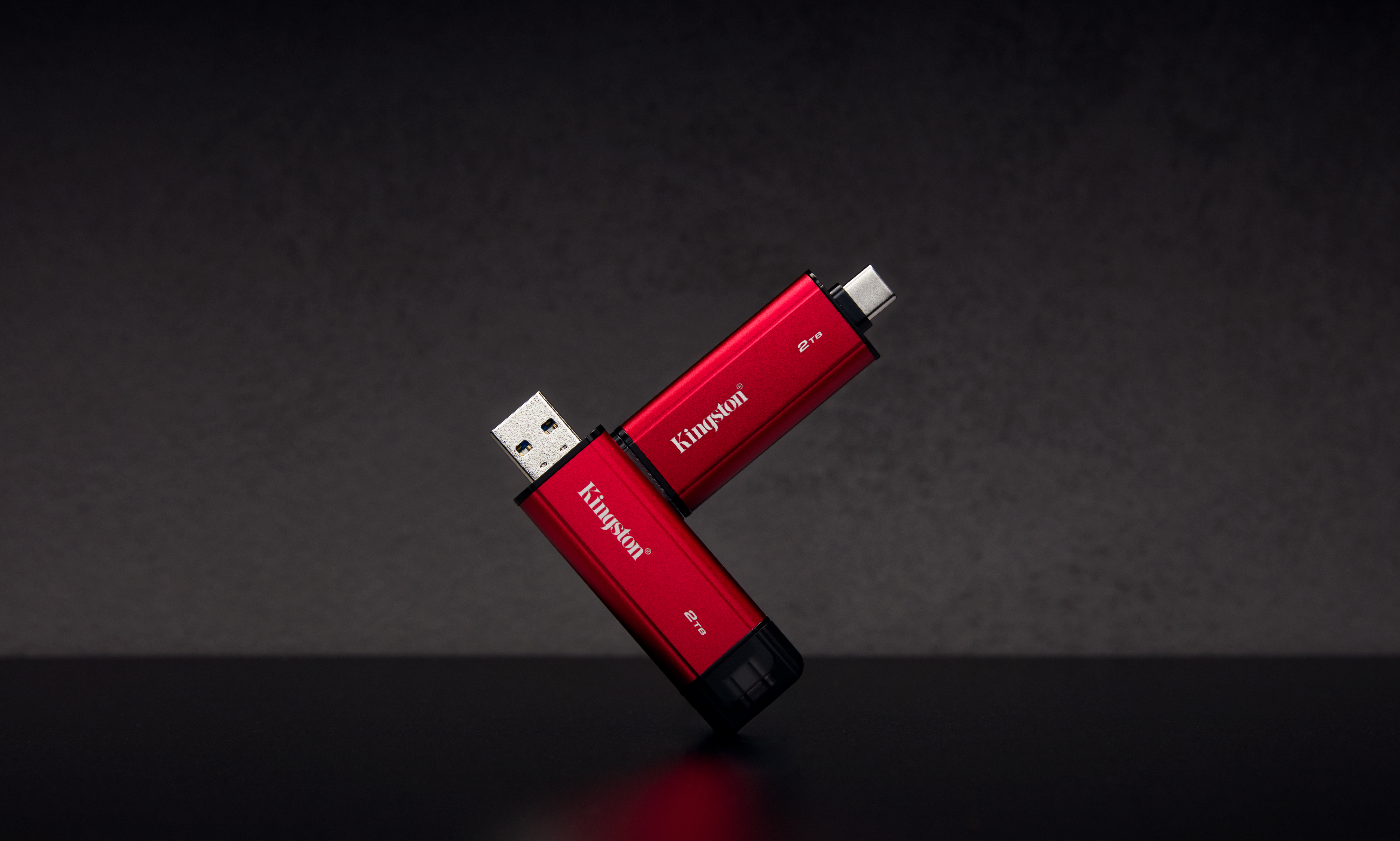 Kingston Technology 2TB Dual USB-A/C Portable SSD, Up to 1050MB/s USB 3.2 Gen 2