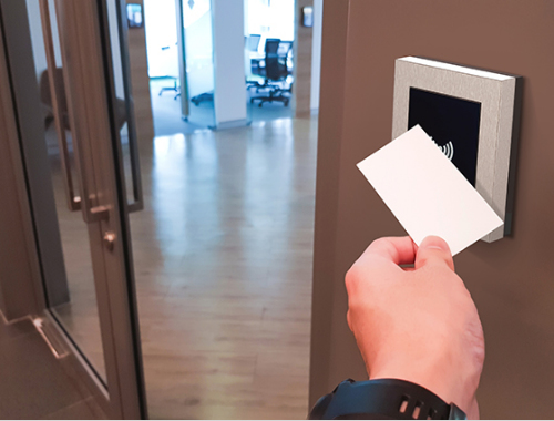 2N Telecommunications Access Unit 2.0 RFID 13.56MHz securise