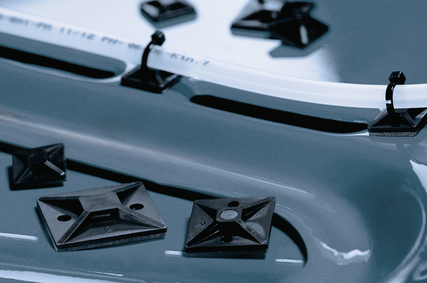 Hellermann Tyton MB4APT-I Negro Poliamida 100 pieza(s)